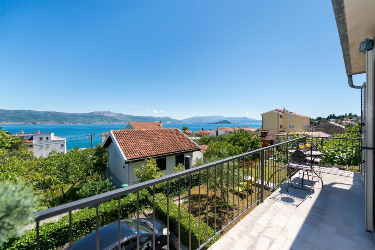 Holiday Home Kalinic Slatine Buitenkant foto